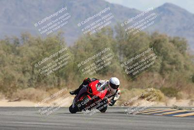 media/Oct-13-2025-Moto Forza (Mon) [[a66d839500]]/2-A Group/Session 4 Turn 7/